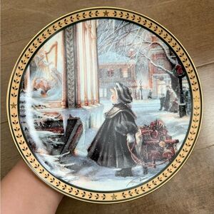 Trisha Romance Collectible Numbered Christmas‎ “ Star of Wonder” Plate